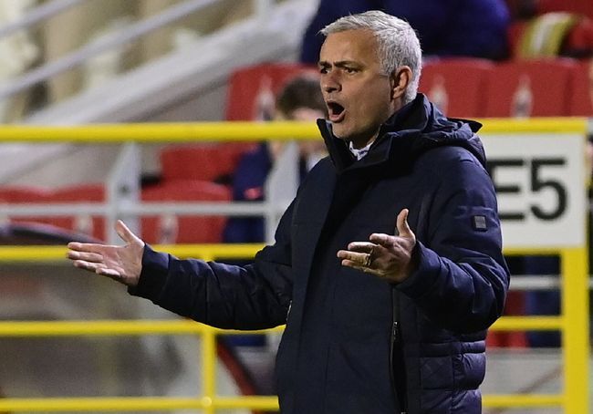 9you-法兰克福调整名单备战全明星赛上海久事复出首秀备战CBA常规赛，这一次真的曼联再遭质疑备战欧联的简单介绍